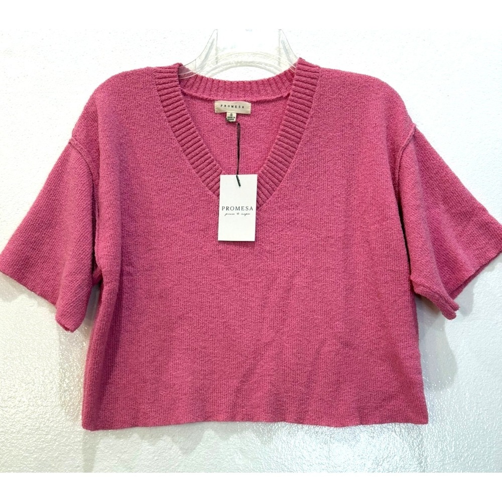 NWT Promesa Size Small Pink Crop Short Sleeve‎ Knit Sweater Top